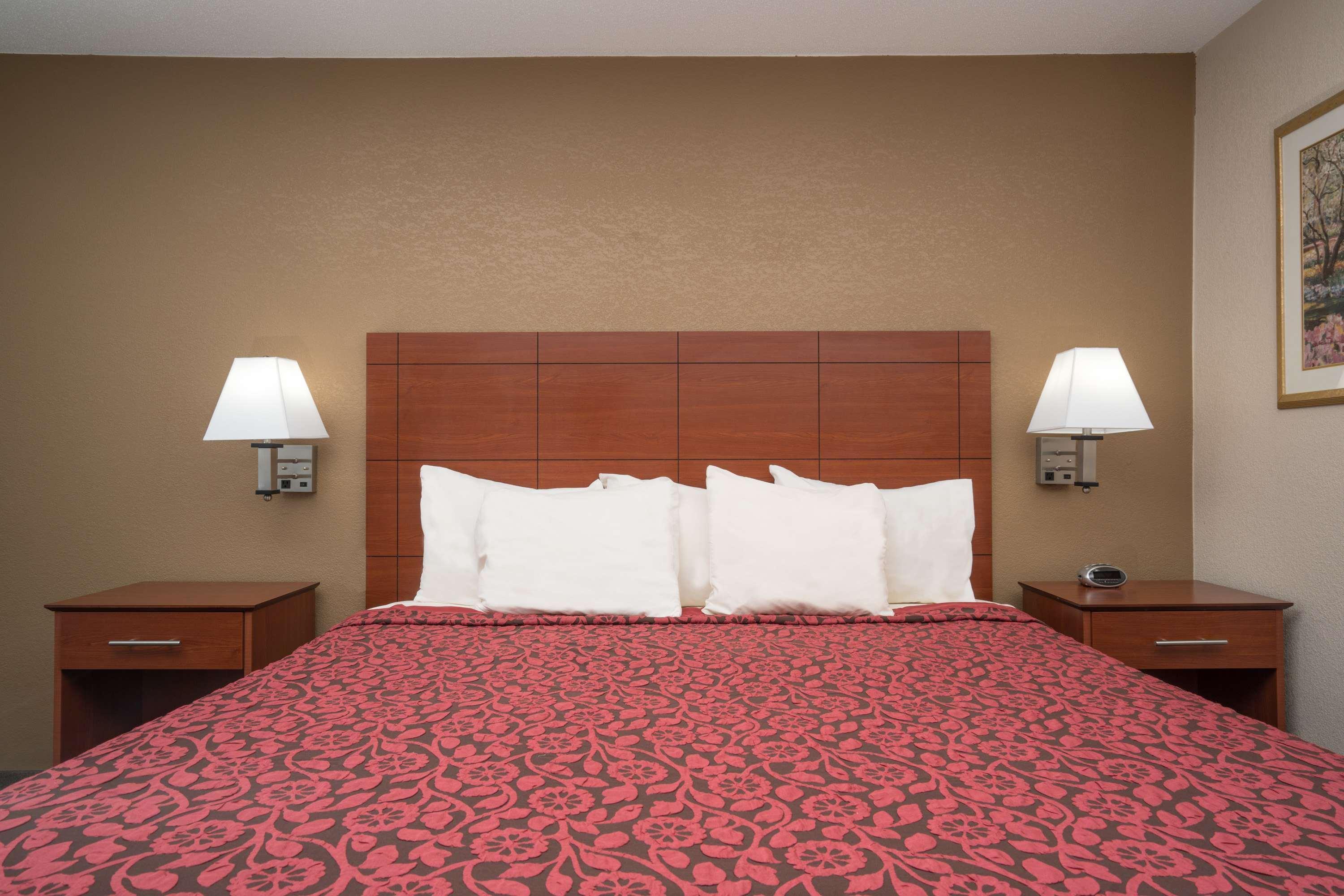 Days Inn By Wyndham Mankato Kültér fotó