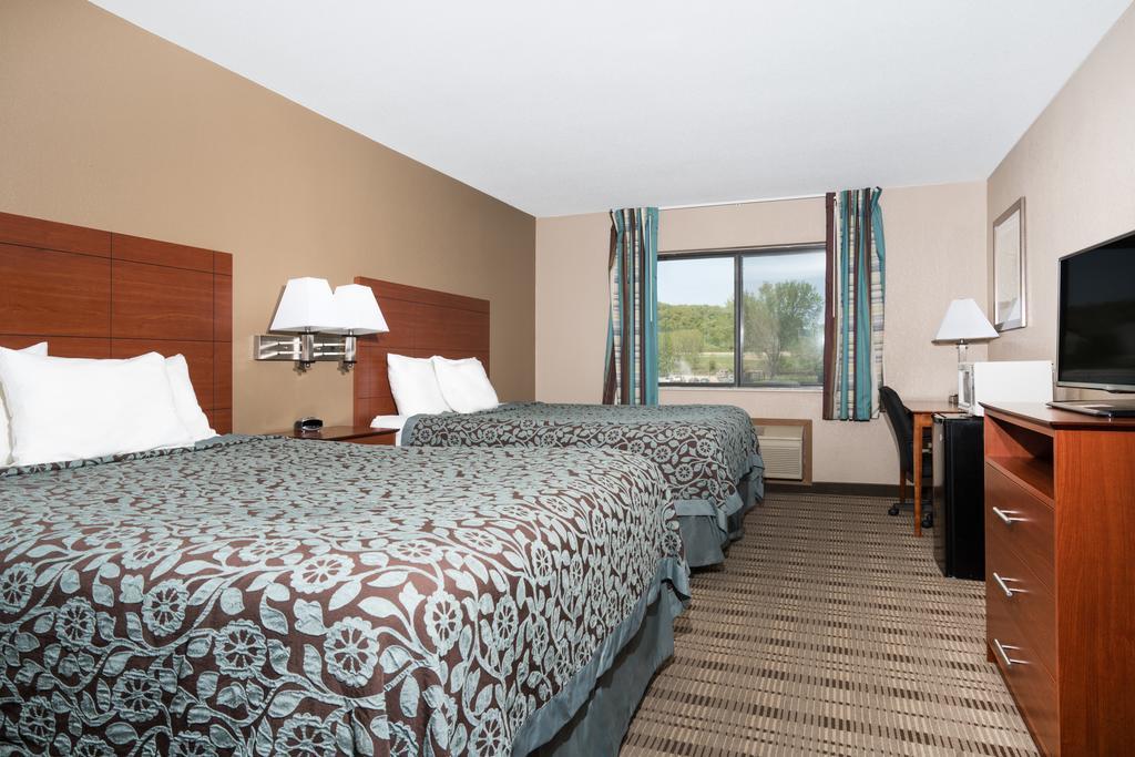 Days Inn By Wyndham Mankato Kültér fotó