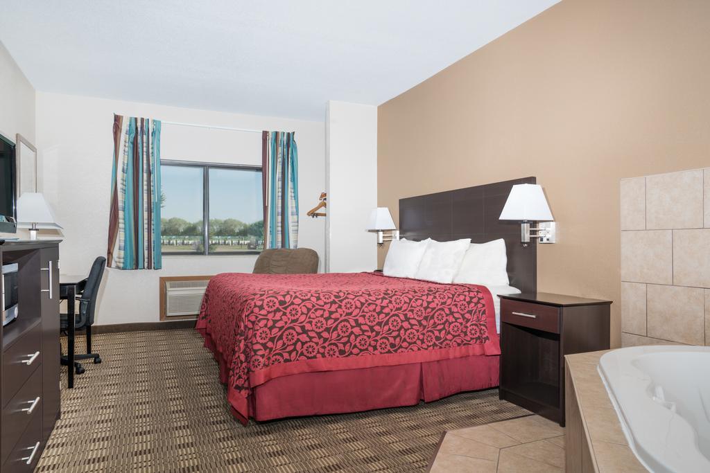 Days Inn By Wyndham Mankato Kültér fotó