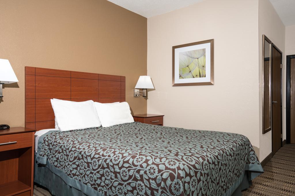 Days Inn By Wyndham Mankato Kültér fotó