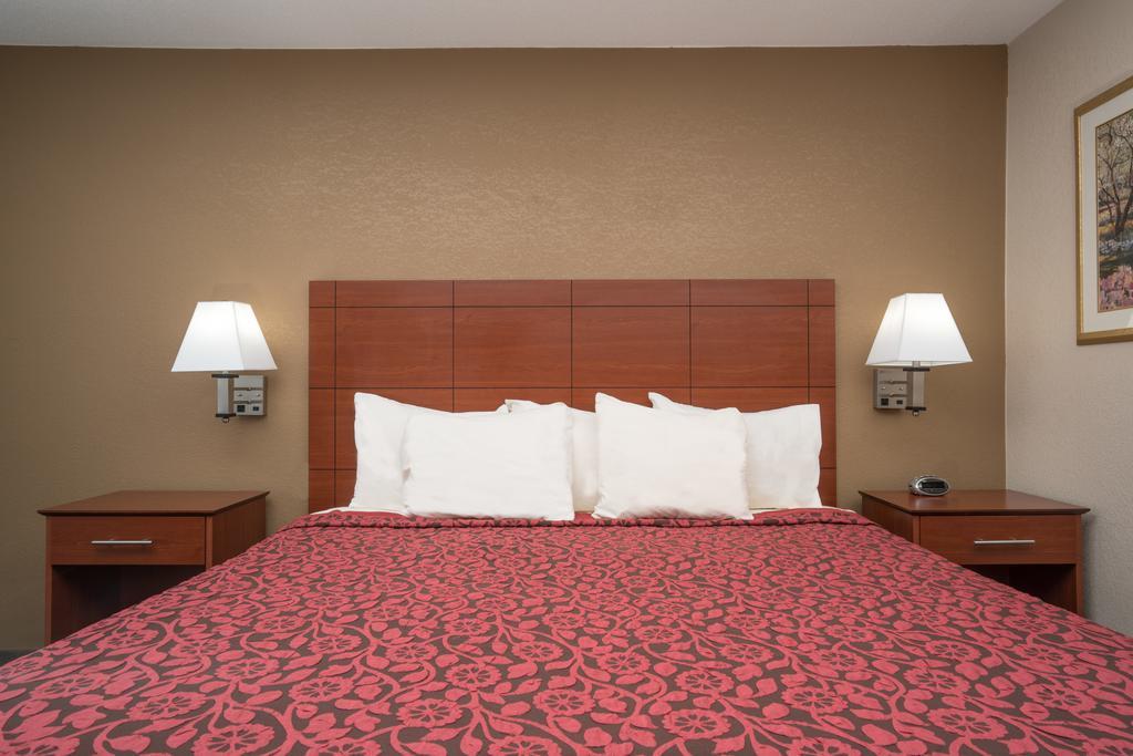 Days Inn By Wyndham Mankato Kültér fotó