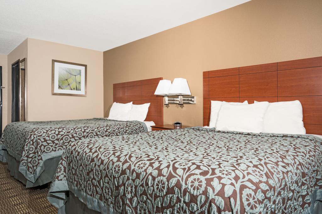Days Inn By Wyndham Mankato Kültér fotó